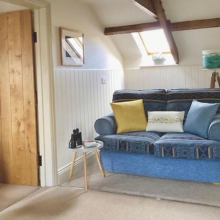 Neuadd B&B Suites Crickhowell Eksteriør billede