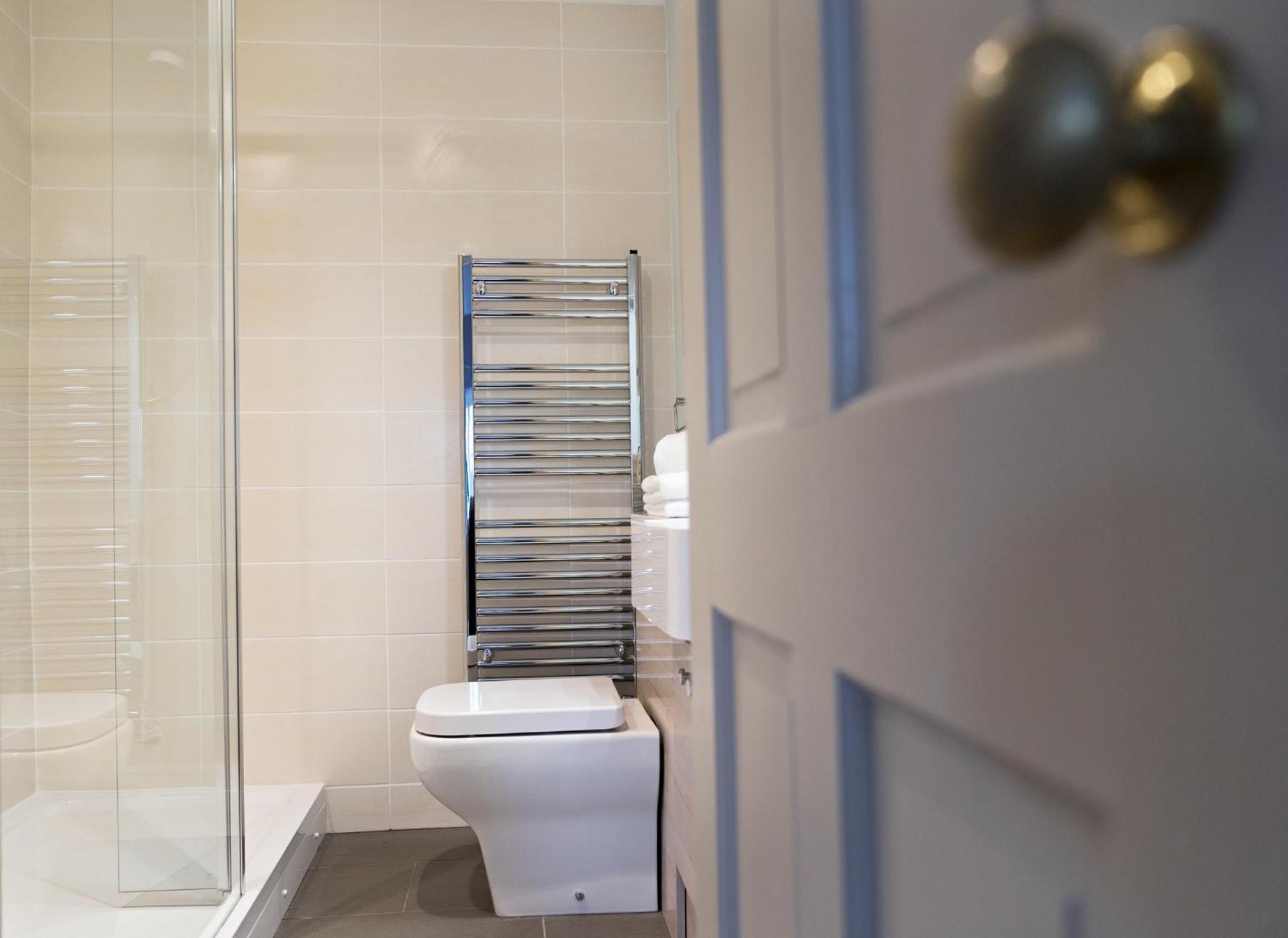 Neuadd B&B Suites Crickhowell Værelse billede